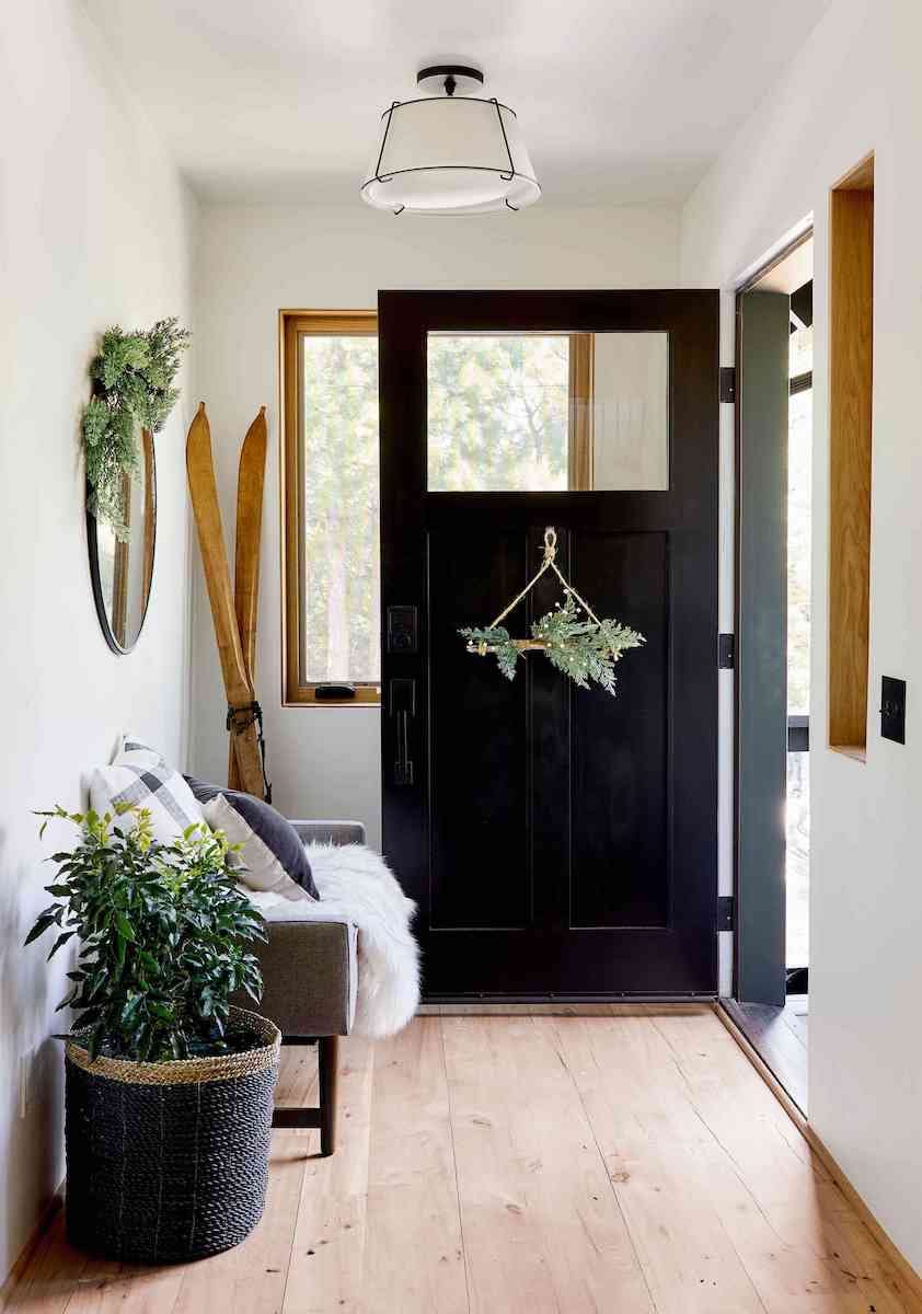 minimal holiday greenery