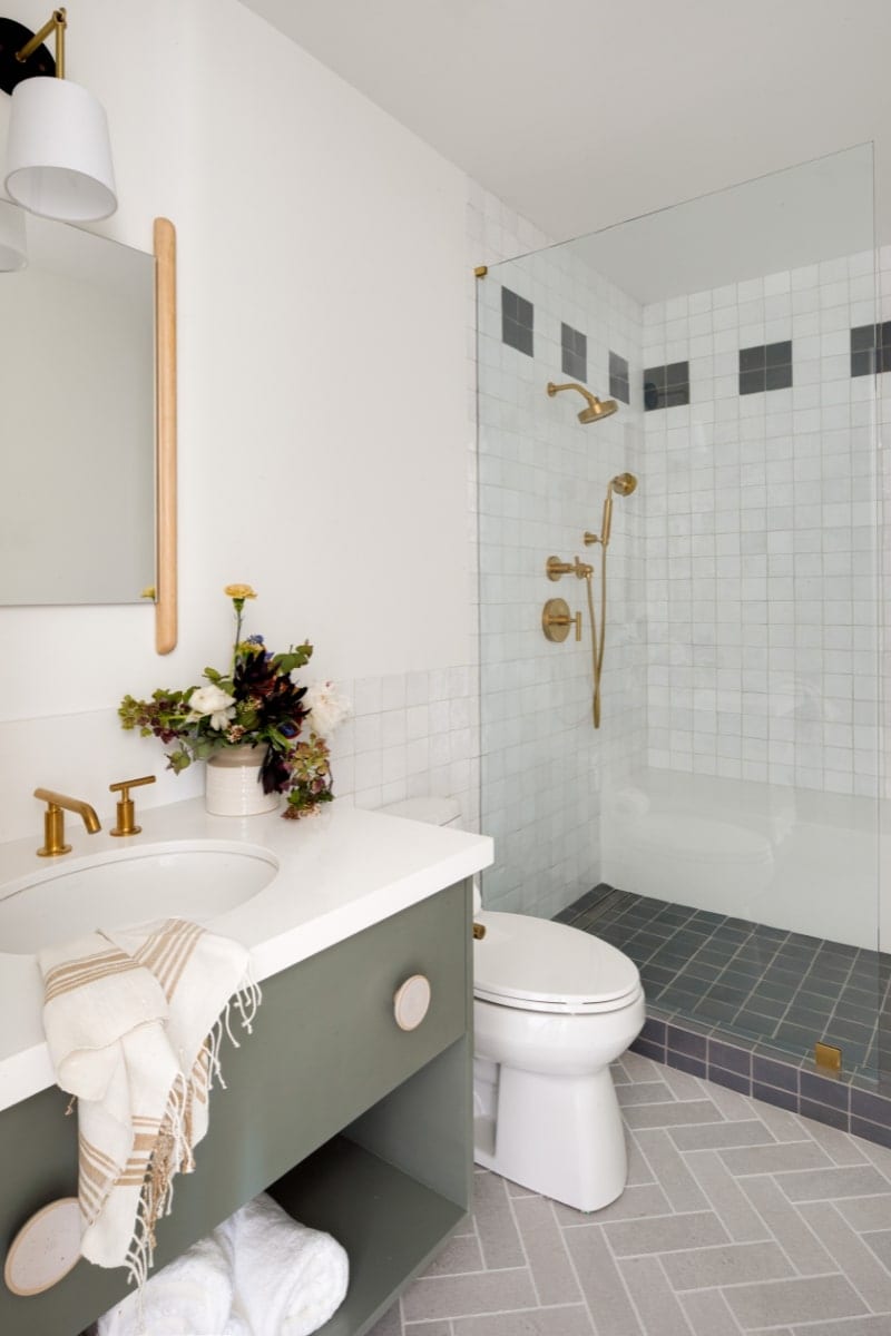 green-grey colour bathroom