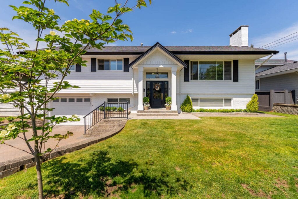 coquitlam house exterior remodel