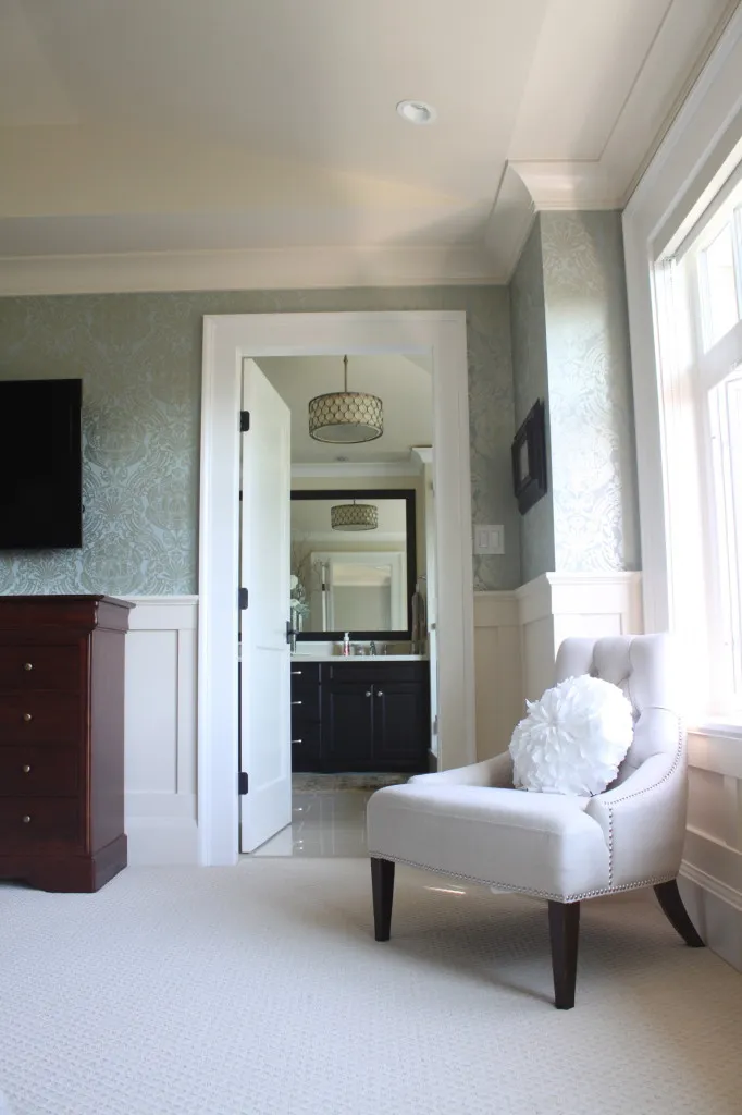 Choosing the right paint colour