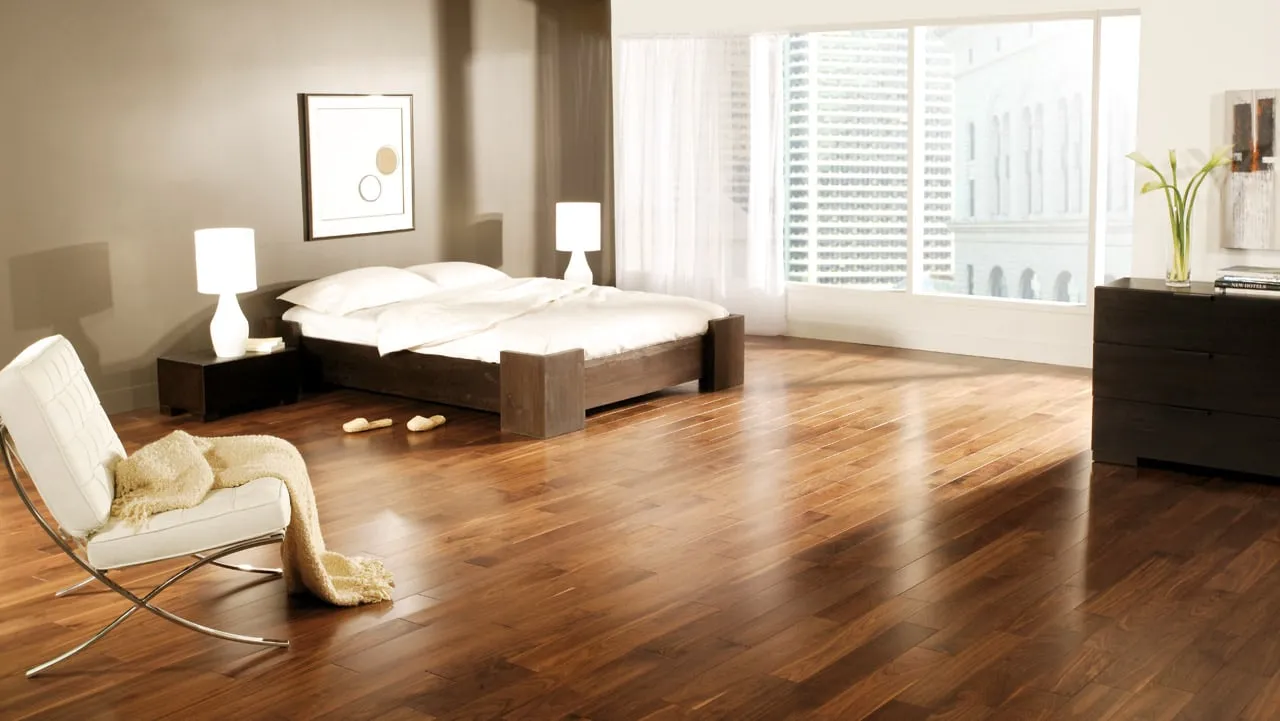 vinyl vs. hardwood - Novero Homes