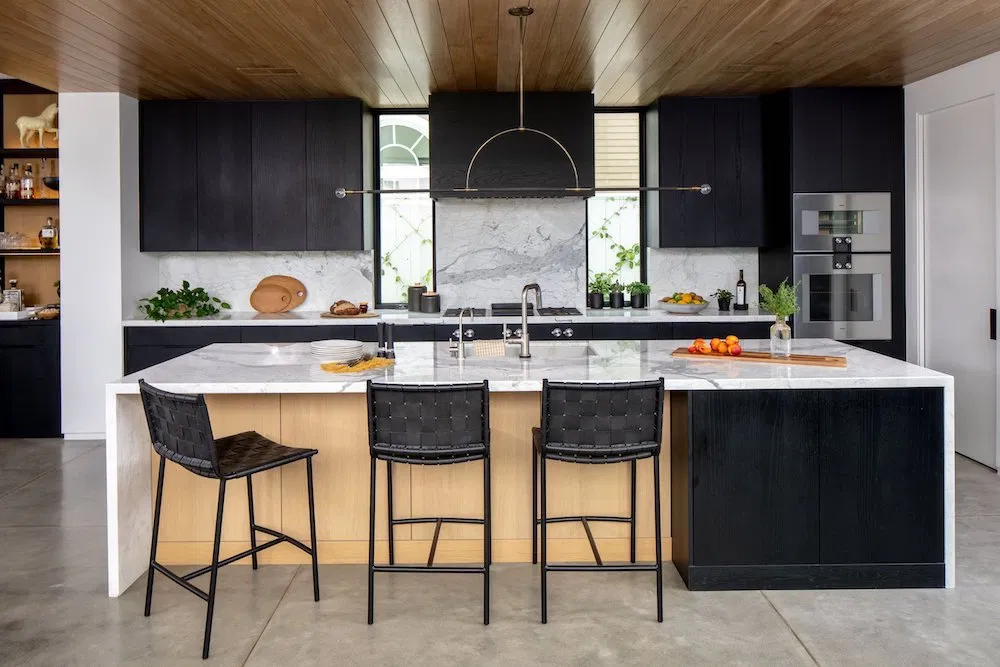 linear lighting trend